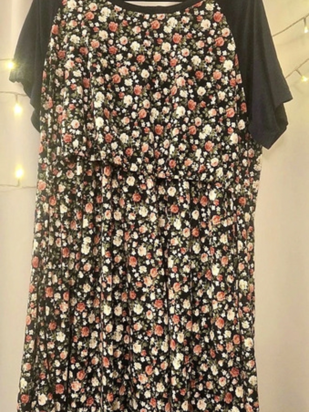 MONNURO Materbity Floral Mini Dress Size 3X Like New
